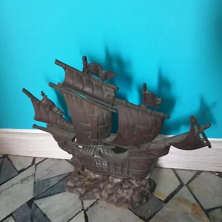 Maison De Revel Civitavecchia