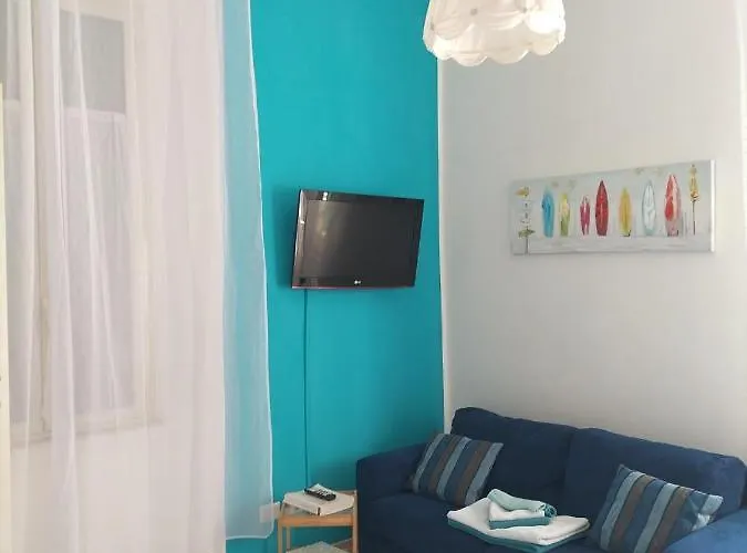 Alojamento de Acomodação e Pequeno-almoço Maison De Revel 3*
