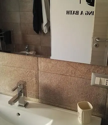 Maison De Revel 3*
