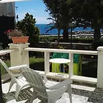 Bed & Breakfast Maison De Revel 3*