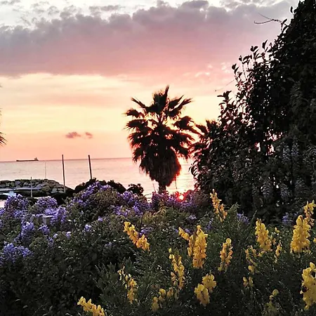 Bed & Breakfast Maison De Revel Civitavecchia