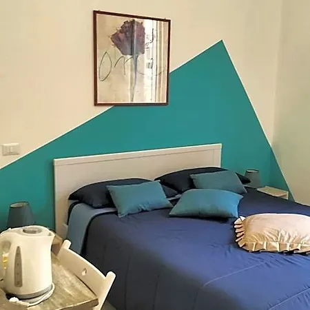 Bed & Breakfast Maison De Revel