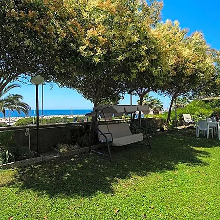 Bed & Breakfast Maison De Revel Civitavecchia