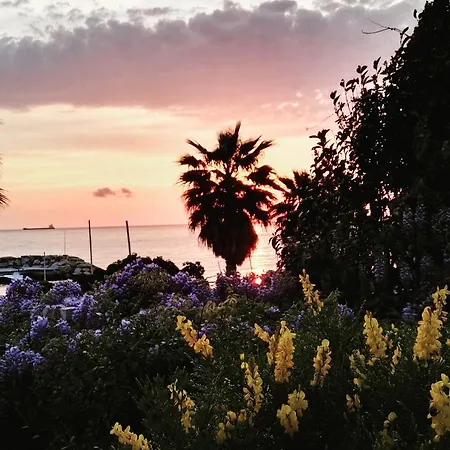 Alojamento de Acomodação e Pequeno-almoço Maison De Revel Civitavecchia